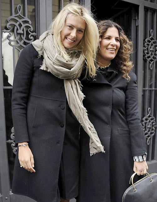 Maria Sharapova Giorgio and Roberta Armani meet tennis star Maria Sharapova at Armani's palace. November 30, 2012 