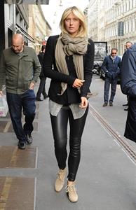 Maria Sharapova Giorgio and Roberta Armani meet tennis star Maria Sharapova at Armani's palace. November 30, 2012 