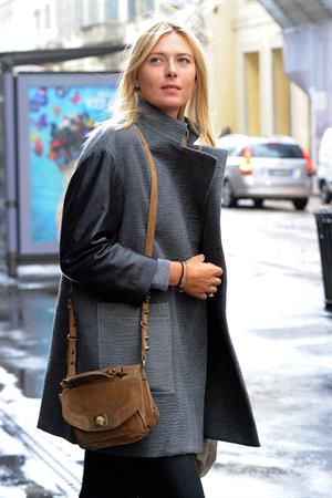 Maria Sharapova shopping at Armani Boutique December 2, 2012 