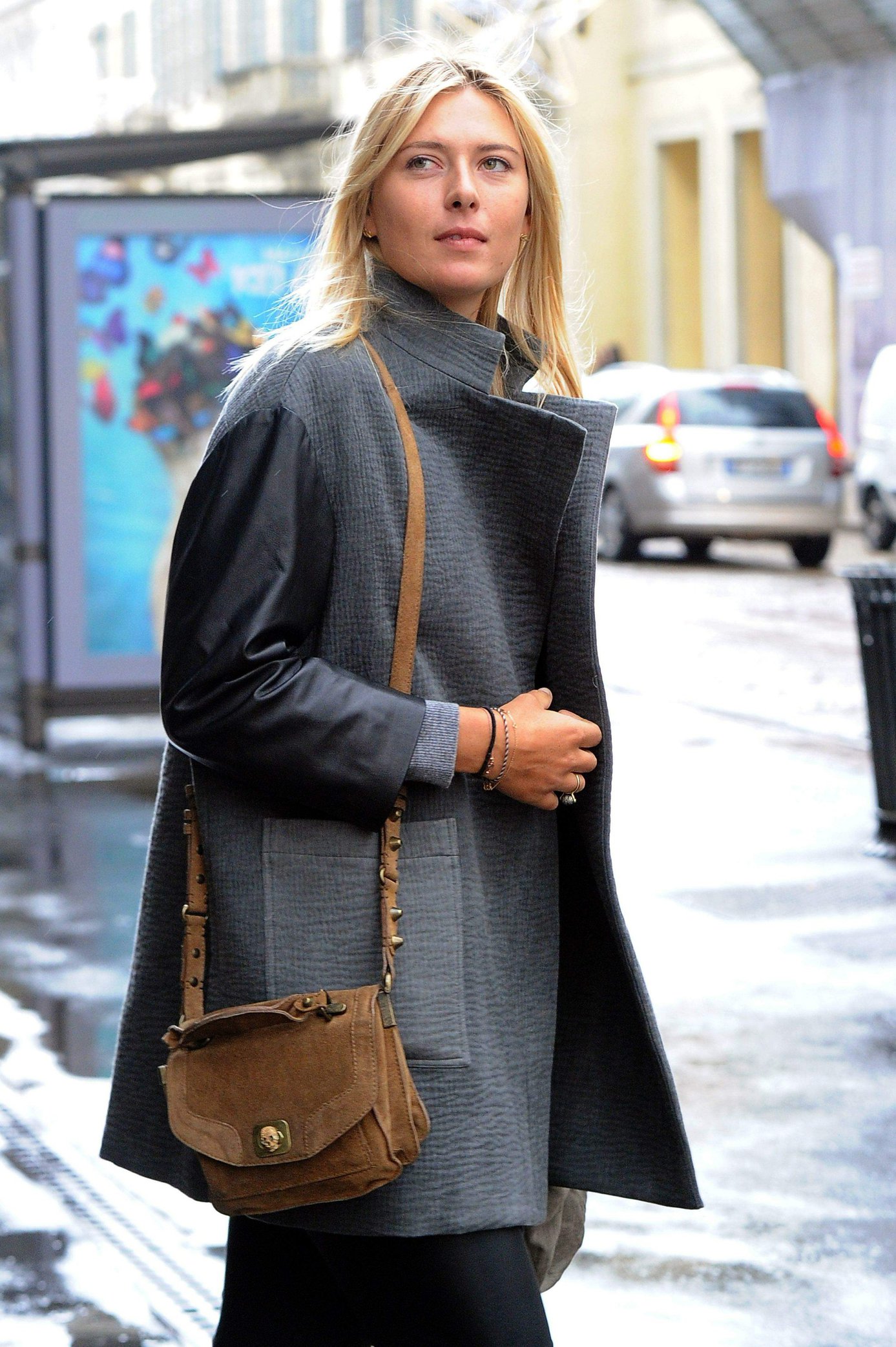 Maria Sharapova shopping at Armani Boutique December 2, 2012 