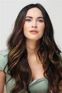 Megan Fox This is 40 Photocall in Los Angeles on November 28, 2012
