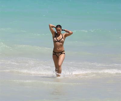 Michelle Rodriguez enjoying the sun at Miami Beach April 26-2013 