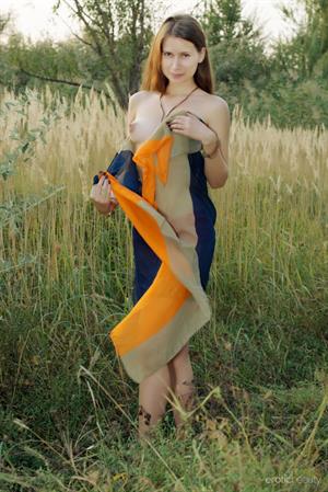 Lady Di Nude Pictures Lady Di in  The Harvest  for Erotic Beauty