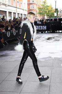Miley Cyrus – BBC Radio 1 arrival in London 11/12/13  