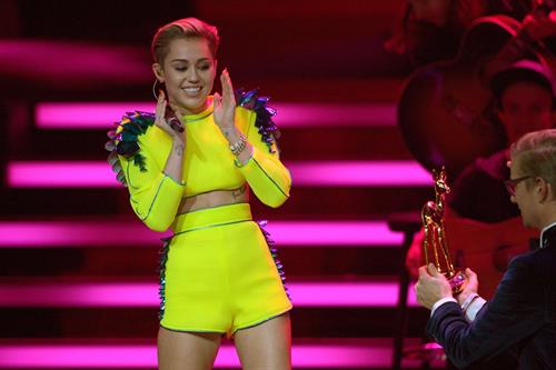 Miley Cyrus – 2013 Bambi Awards in Germany 11/14/13