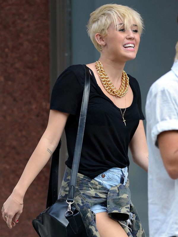 Miley Cyrus - Out shopping in New York City August 23, 2012