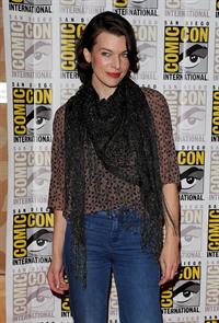 Milla Jovovich -  Resident Evil: Retribution  Press Room at Comic-Con 2012 in San Diego (July 13, 2012)