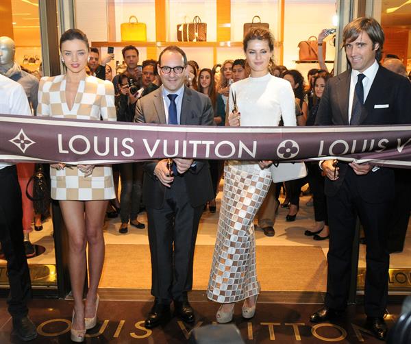 Miranda Kerr Louis Vuitton store opening in Cancun 1/25/13 