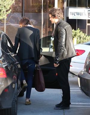 Miranda kerr outside a spa in LA on January 4th 2013  