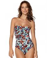 Juliana Saldarriaga in a bikini