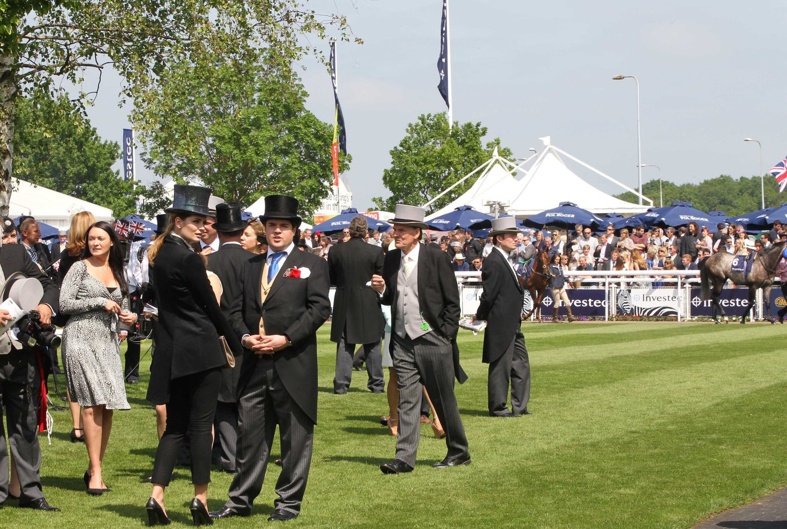 Mischa Barton - Epsom Derby in Epsom, England, June 2, 2012
