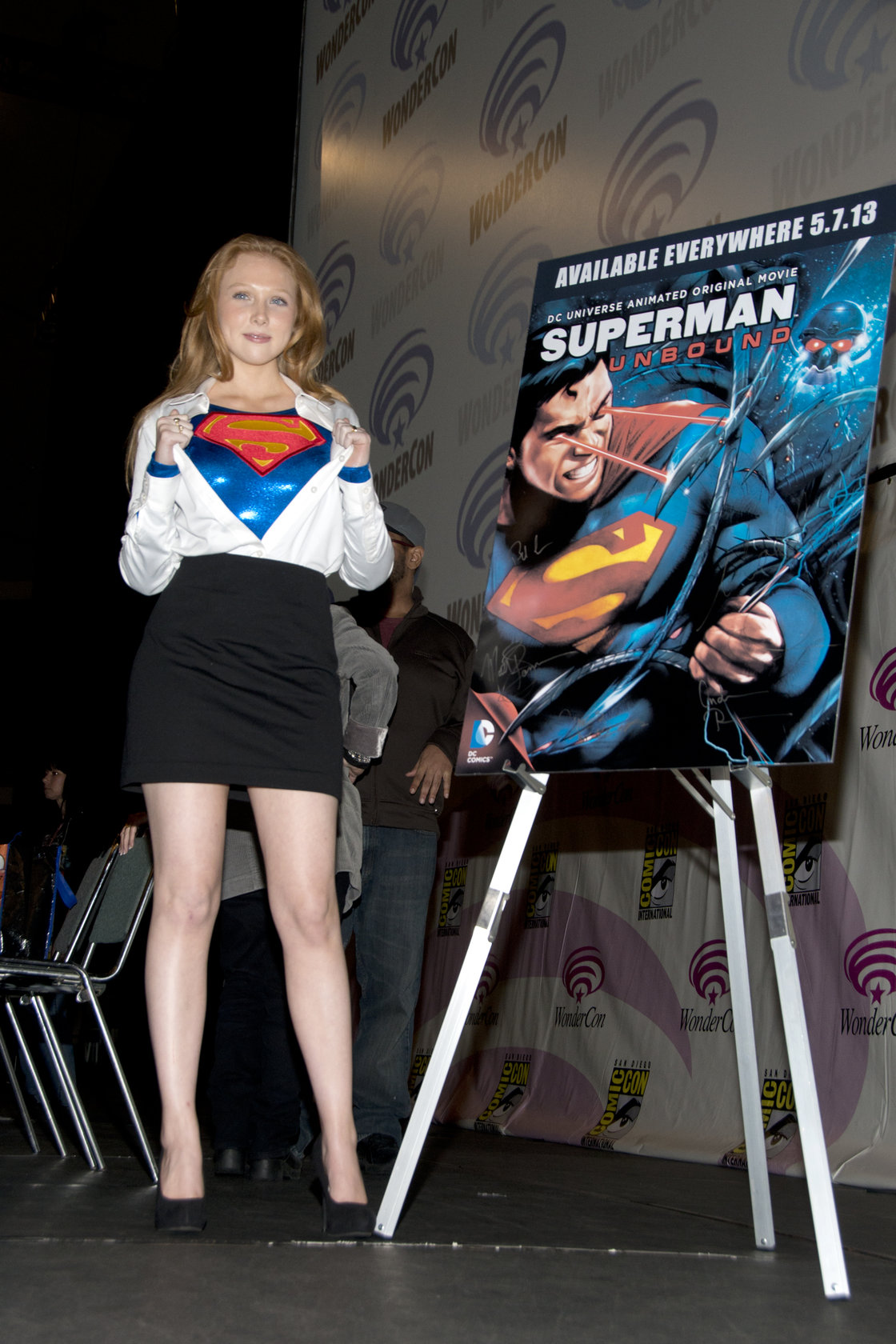 Molly Quinn WonderCon Anaheim 2013 Day 1 -- Mar. 29, 2013 