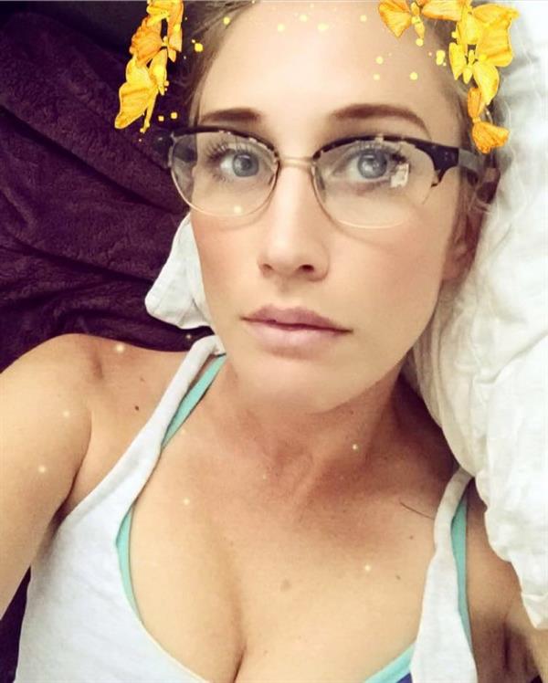 Maude Garrett taking a selfie