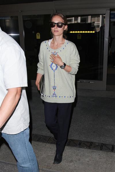 Natalie Portman arrives at LAX Airport - May 30, 2013 