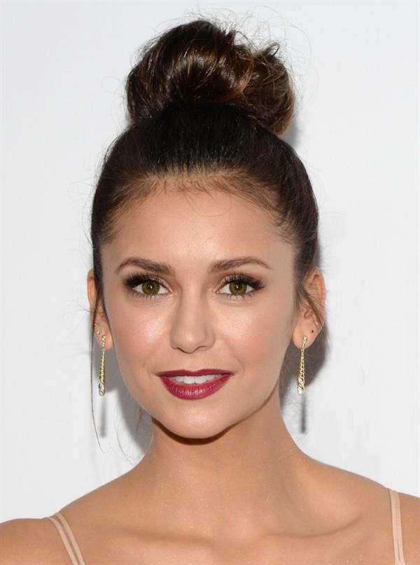 Nina Dobrev