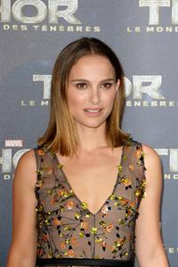 Natalie Portman  Thor: The Dark World  Premiere in Paris 10/23/2013 