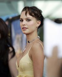 Natalie Portman – “Garden State” LA Premiere 7/14/04  