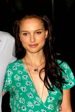 Natalie Portman – “Garden State” NY Premiere 8/12/04  