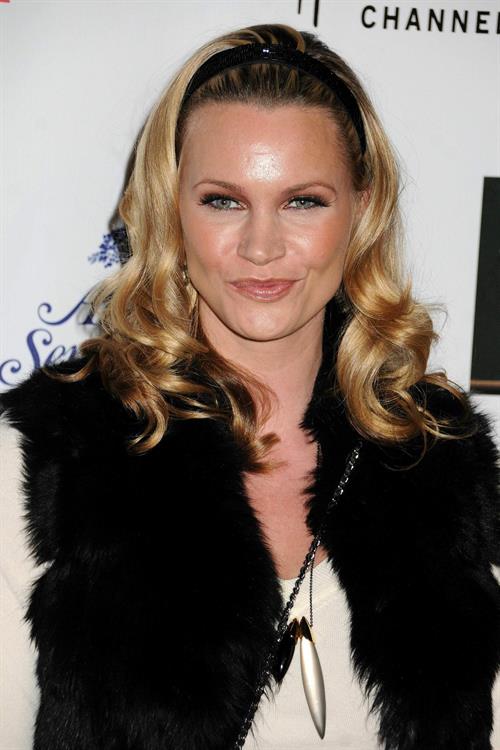 Natasha Henstridge 2012 Hollywood Christmas Parade Benefiting Marine Toys For Tots on November 25, 2012 