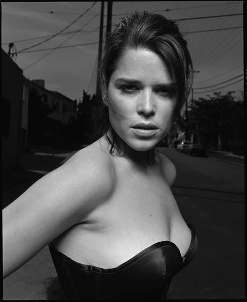 Neve Campbell - Matt Holyoaks Photoshoot 