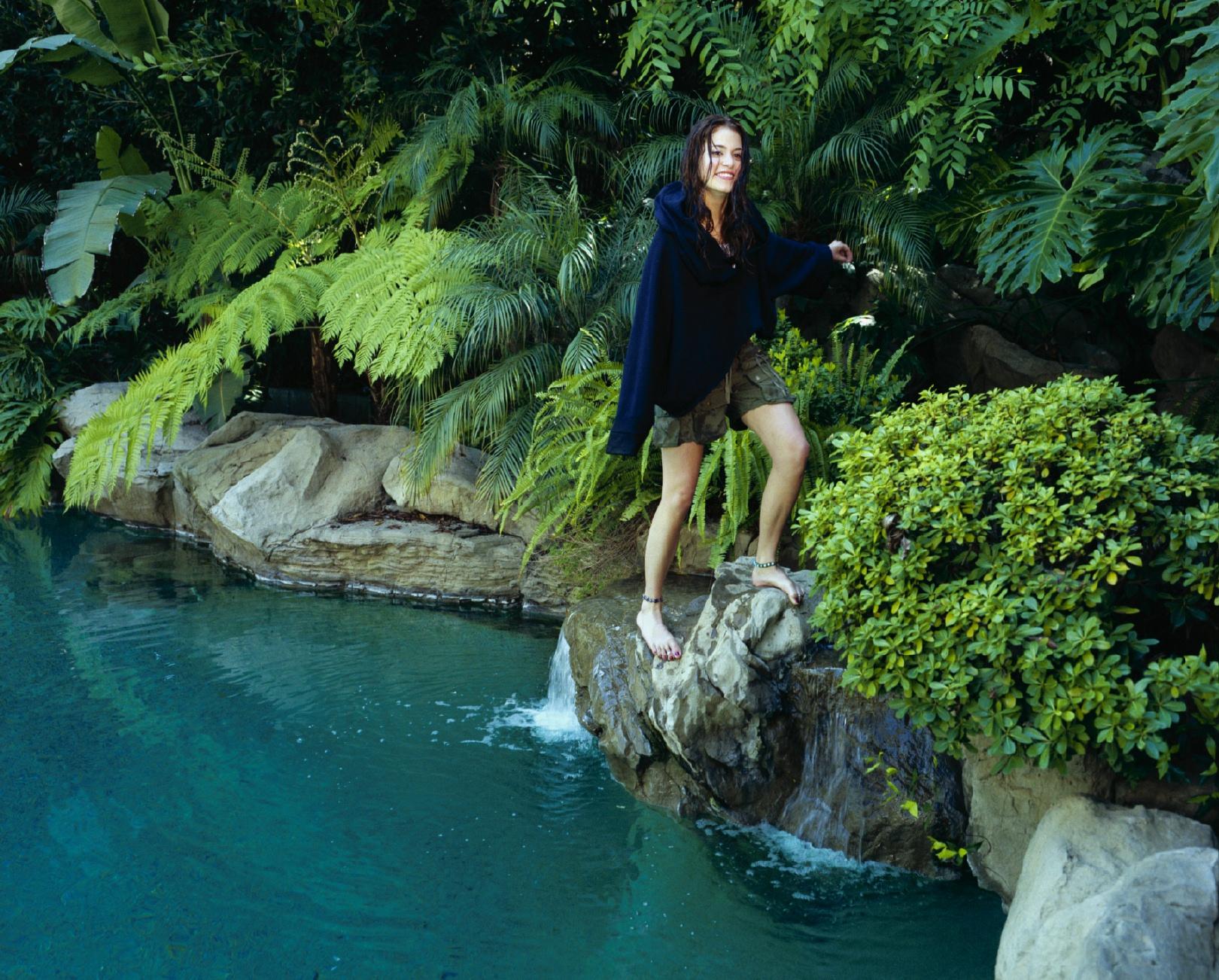 Nikki Reed nice & wet 2005 Elle Girl photoshoot by Gail Albert Halaban 