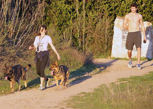 Nikki Reed Pictures Nikki Reed walking her dogs in the Santa Monica Mountains (03.02.2013)