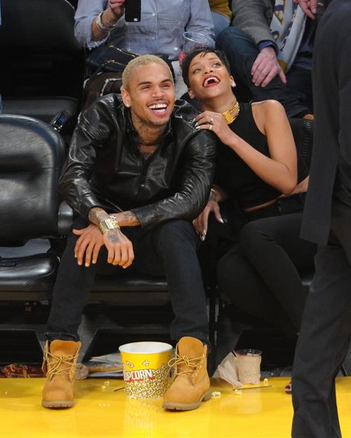 Rihanna Pictures Rihanna New York Knicks vs Los Angeles Lakers in Los Angeles on December 25, 2012