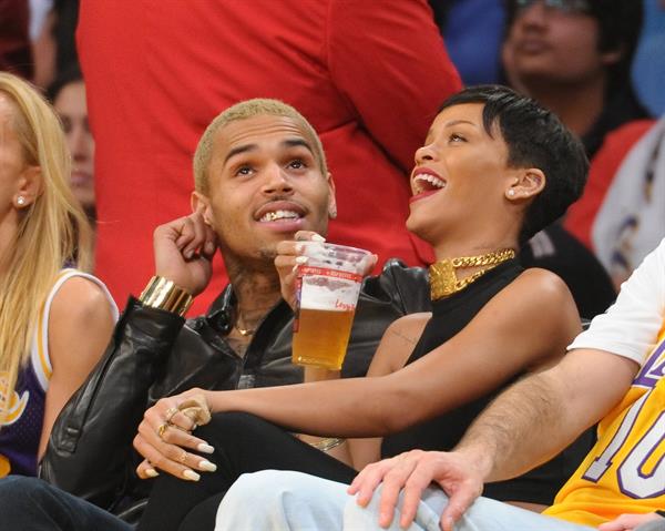 Rihanna New York Knicks vs Los Angeles Lakers in Los Angeles on December 25, 2012