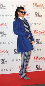 Rihanna Westfield Stratford Lights London Switch On (November 19, 2012) 
