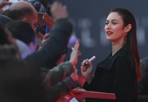 Olga Kurylenko  Oblivion  Dublin Premiere -- Apr. 3, 2013 