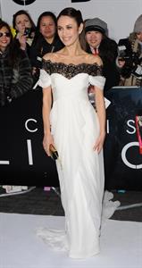 Olga Kurylenko  Oblivion  UK Premiere -- London, Apr. 4, 2013 