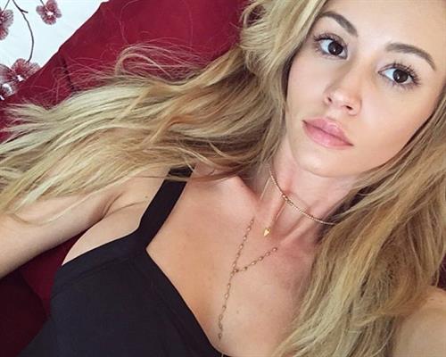 Bryana Holly taking a selfie