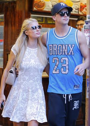 Paris Hilton Shopping at the Grove April 3, 2013  