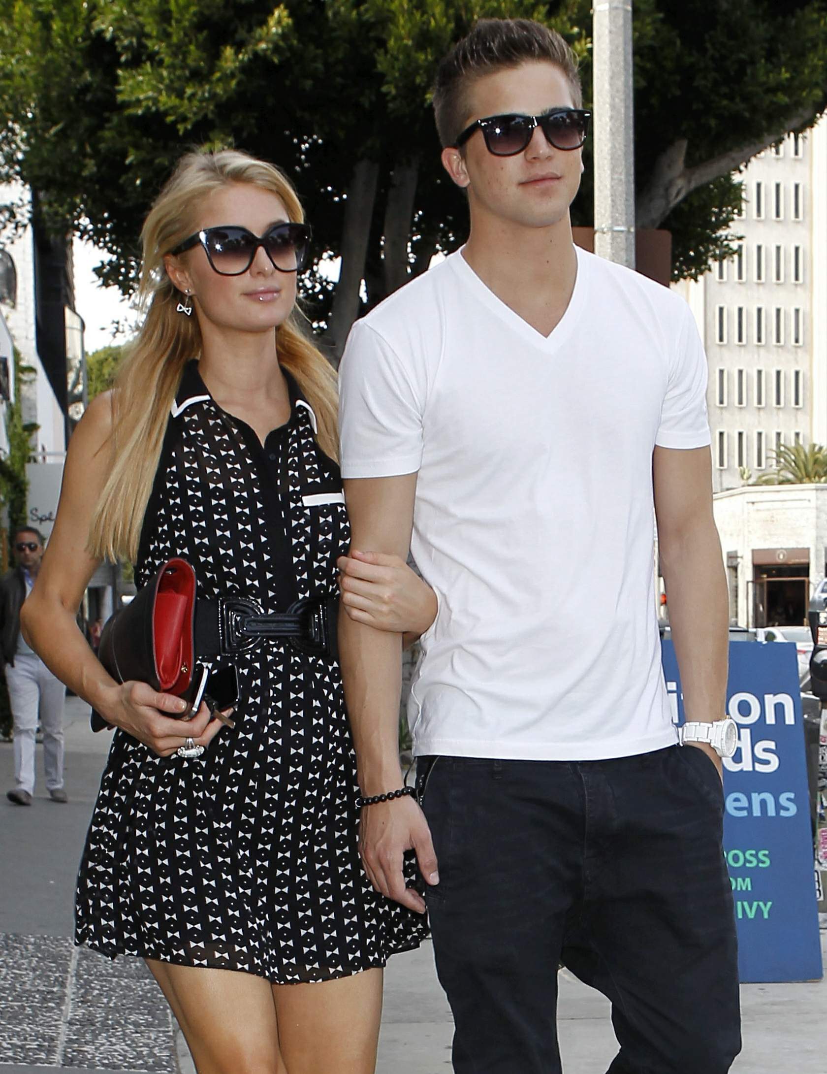 Paris Hilton Shopping at Kitson in Beverly Hills April 5, 2013 