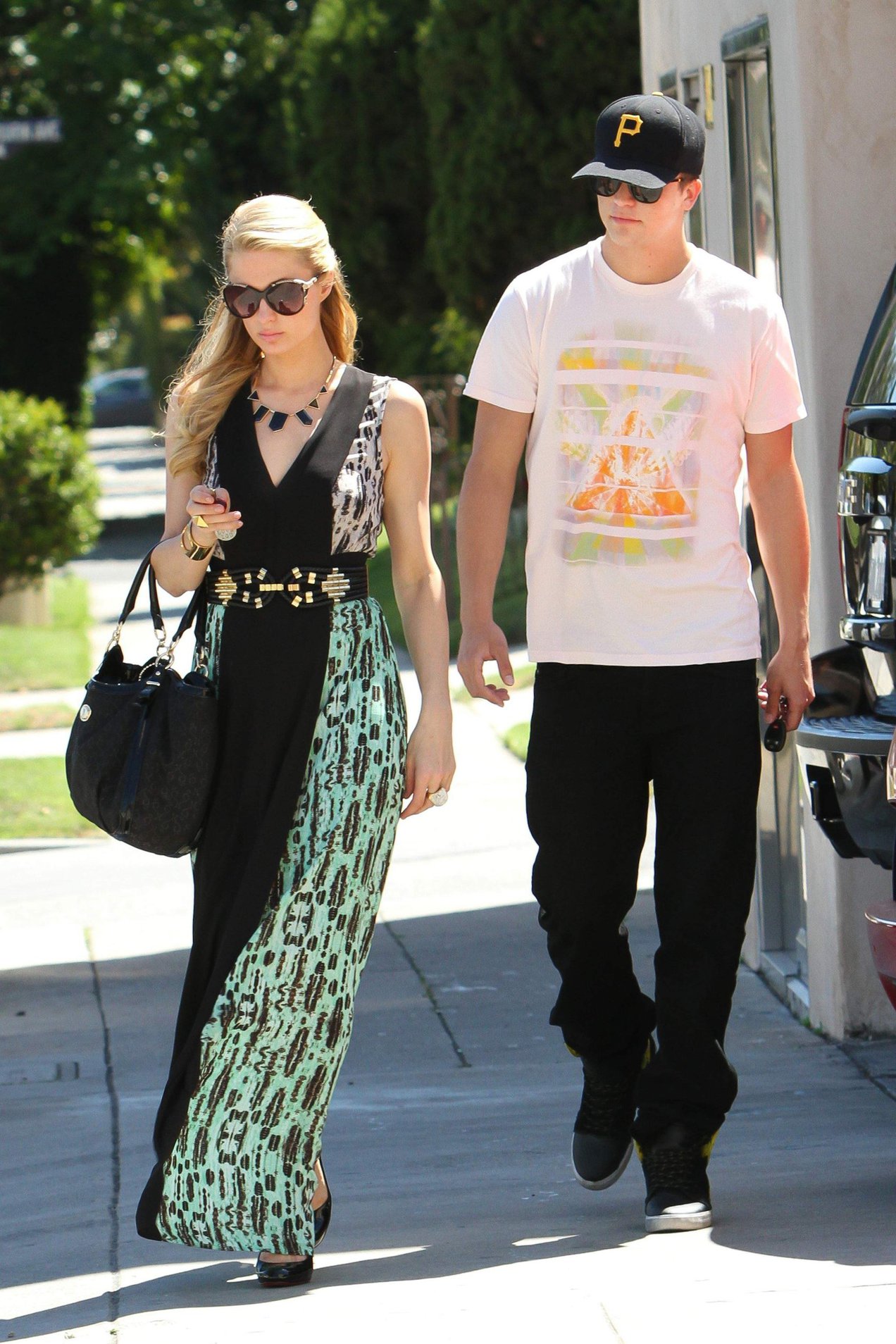 Paris Hilton stops by Anastasia Spa in Beverly Hills, California April 10, 2013 