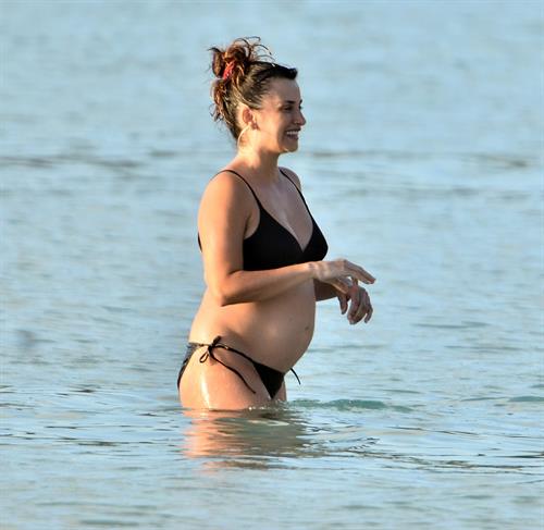 Penelope Cruz holidaying in Barbados 3/13/13  