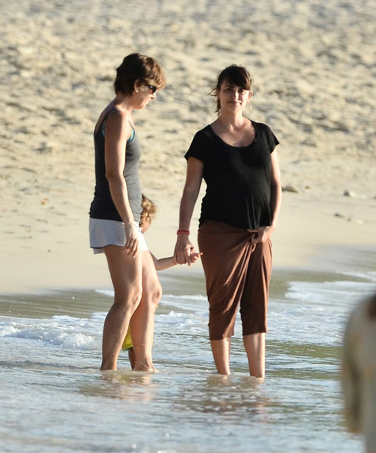 Penelope Cruz holidaying in Barbados 3/13/13  