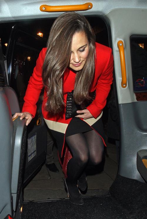 Pippa Middleton Leaving Loulou's nightclub in London - November 1, 2012