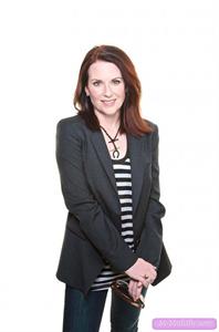 Megan Mullally