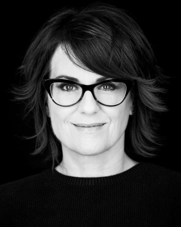 Megan Mullally