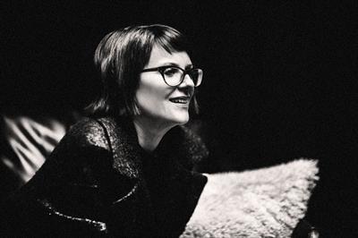 Megan Mullally
