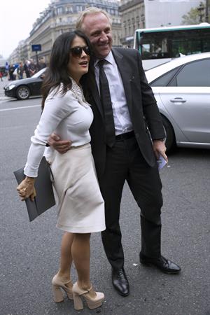 Salma Hayek at the Stella McCartney fashion show at Paris Fashion Week - Sep. 30, 2013 