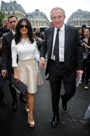 Salma Hayek at the Stella McCartney fashion show at Paris Fashion Week - Sep. 30, 2013 