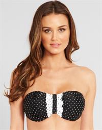 Talita Correa in lingerie