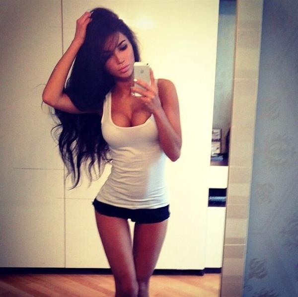 Svetlana Bilyalova taking a selfie