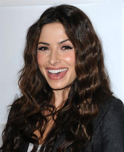 Sarah Shahi Blue Tie Blue Jean Ball in Beverly Hills November 29, 2012