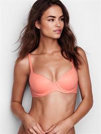 Robin Holzken in lingerie