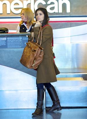 Shiri Appleby departing from LA Airport Sept 30, 2012  