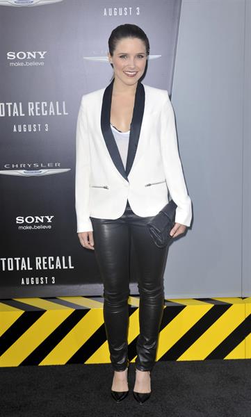 Sophia Bush - Total Recall Los Angeles Premiere Hollywood on August 1, 2012