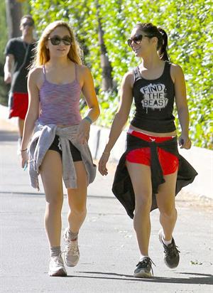 Vanessa Hudgens out and about in Studio City 10/29/12 Gal Number : 20121109182701775e-20